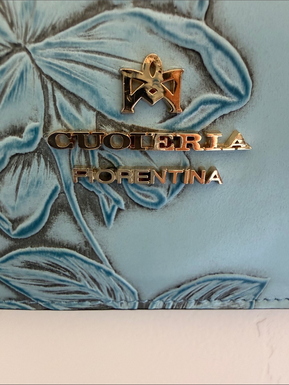 Cuoieria Fiorentina Blue Leather Floral Embossed Crossbody. Made in Italy - Picture 3 of 13